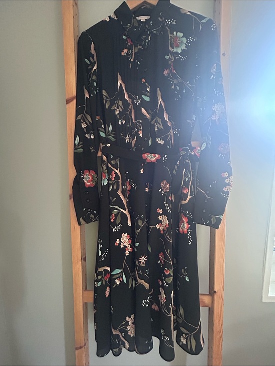 Nanette Lepore Dresses & Skirts - Nanette Lepore Black Floral Long-Sleeve Fit & Flare Midi Dress Size 6